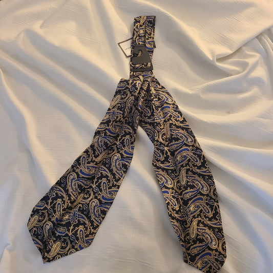 ASCT11244-Royal Paisley Elegance Ascot